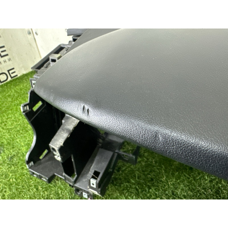 Торпедо (салон) LAND ROVER RANGE ROVER Sport L494 2016 3.0 Diesel LR052931