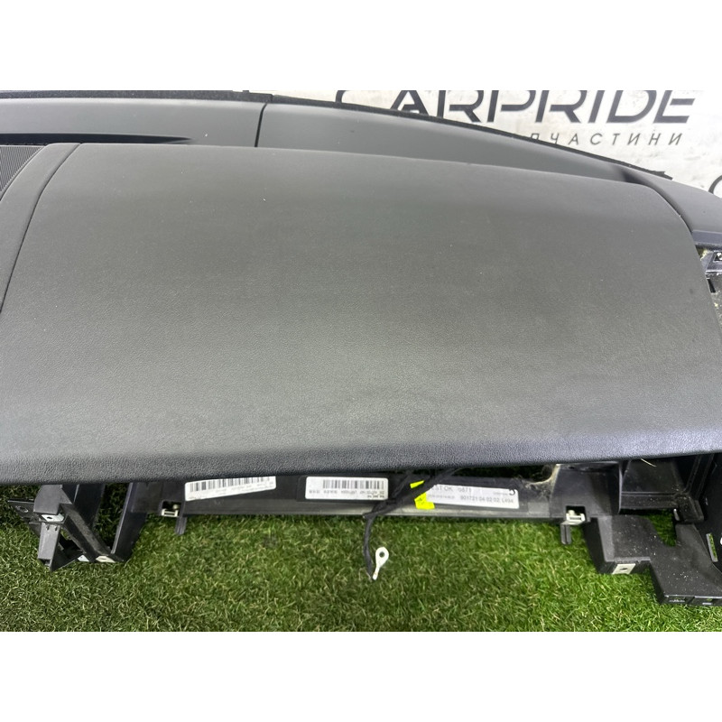 Торпедо (салон) LAND ROVER RANGE ROVER Sport L494 2016 3.0 Diesel LR052931