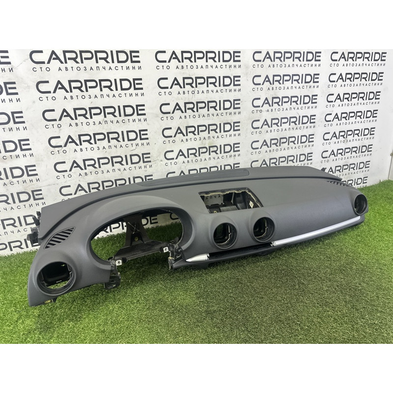 Торпедо (салон) AUDI A3 8V 2016 1.8 CNSB 8V1857001H24A