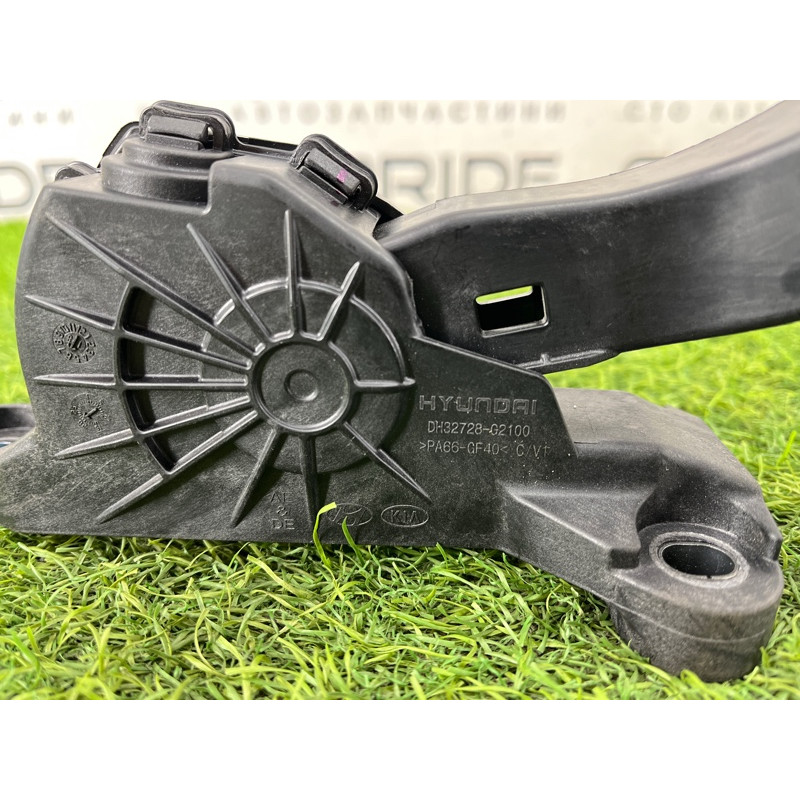 Педаль газа (электрика двигателя) Hyundai Ioniq AE 2018 1.6 Hybrid 32700G2110