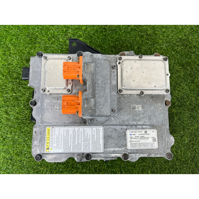 Блок зарядки (электрика / блоки управления) Hyundai Ioniq AE 2018 1.6 Hybrid 364002B005