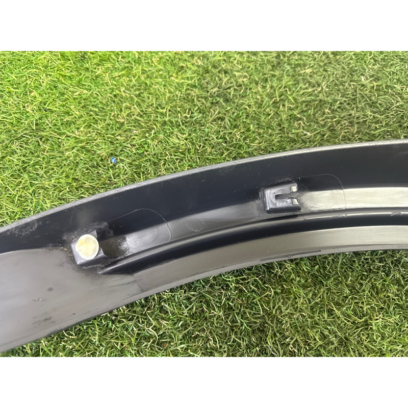 Накладка на крыло (кузов и элементы) LAND ROVER Range Rover Evoque L538 2016 2.0 LR066506