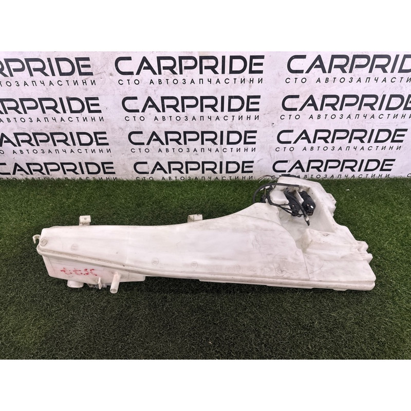 Бачок омывателя (кузов и элементы) BMW X5 E70 2012 3.0 N55B30 61667162588