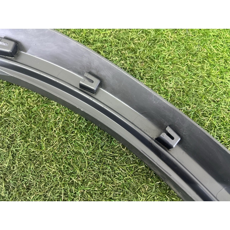 Накладка на крыло (кузов и элементы) LAND ROVER Range Rover Evoque L538 2016 2.0 LR066507