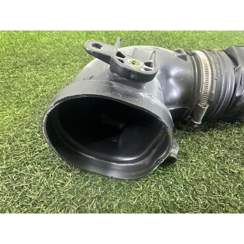 Патрубок воздушного фильтра (впускная система) LAND ROVER Range Rover L405 2016 5.0 LR049313