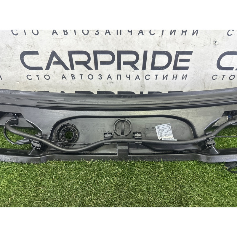 Жабо (кузов и элементы) BMW 3-series E90 2010 3.0 N54 51717180743