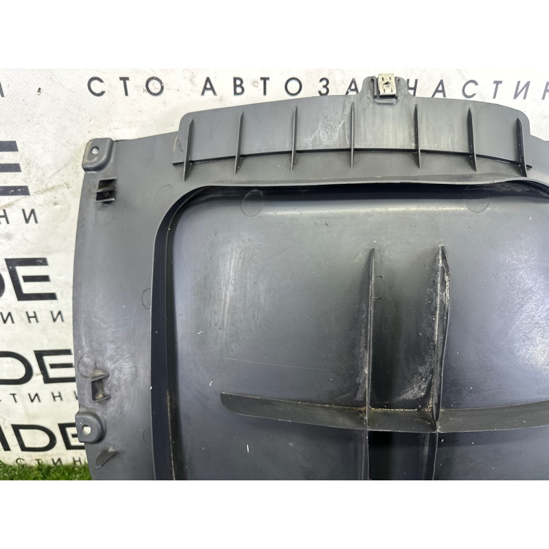 Подкрылок (кузов и элементы) Volkswagen Touareg NF 2013 3.6 7P6805912D9B9