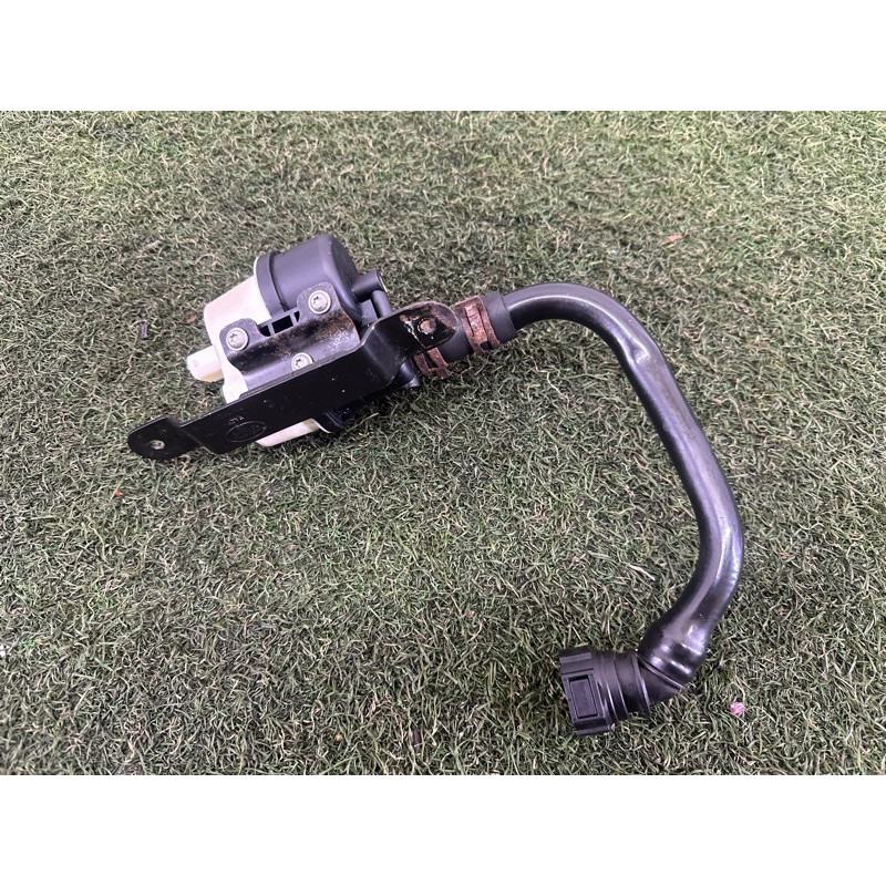 Клапан абсорбера (топливная система) LAND ROVER Range Rover L405 2016 5.0 WTR500030