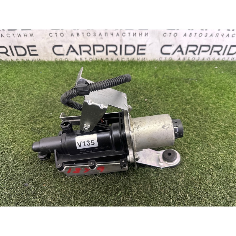 Главный цилиндр сцепления (трансмиссия) Volkswagen Touareg NF 2013 3.0 Hybrid 7L0142060A