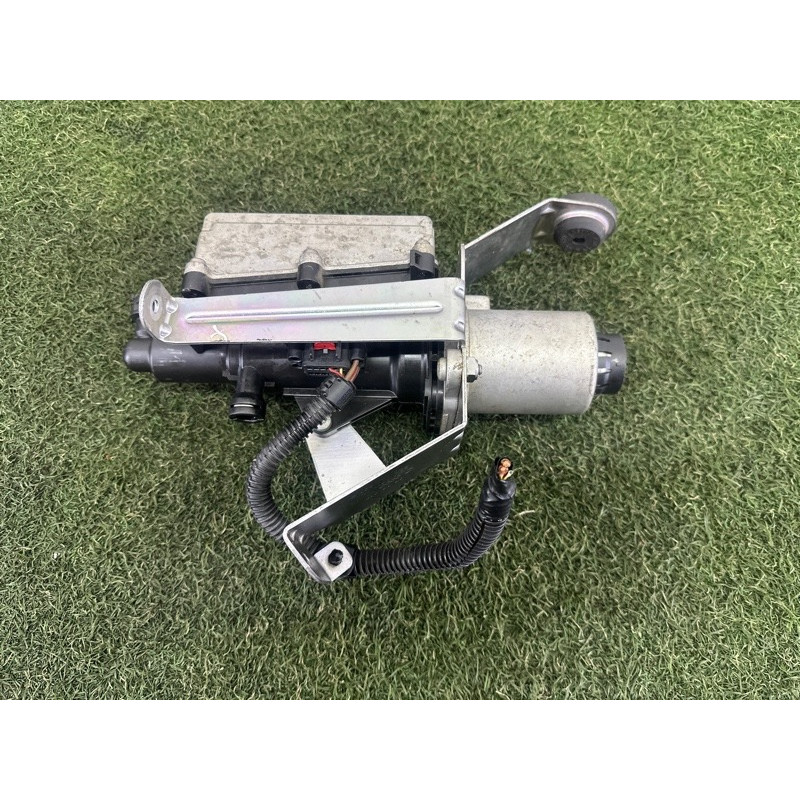 Главный цилиндр сцепления (трансмиссия) Volkswagen Touareg NF 2013 3.0 Hybrid 7L0142060A