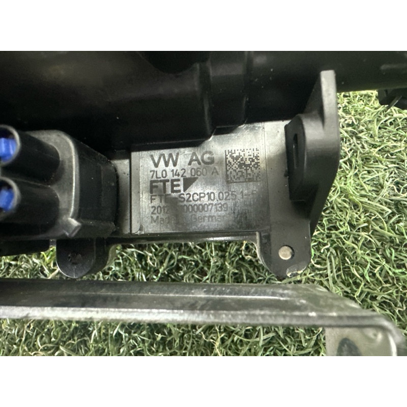 Главный цилиндр сцепления (трансмиссия) Volkswagen Touareg NF 2013 3.0 Hybrid 7L0142060A