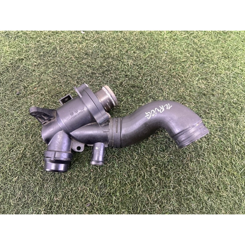 Корпус термостата (система охлаждения) LAND ROVER Range Rover L405 2016 5.0 LR032135