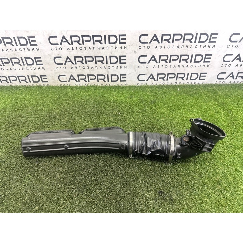 Патрубок повітряного фільтра (впускная система) LAND ROVER Range Rover L405 2016 5.0 LR049314