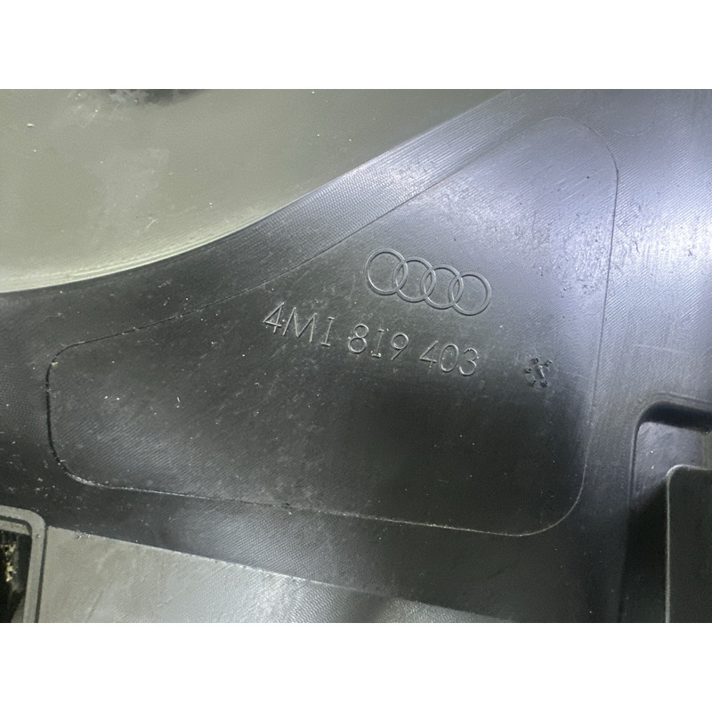 Жабо (кузов и элементы) AUDI Q7 4M 2017 3.0 TFSi 4M1819401D9B9