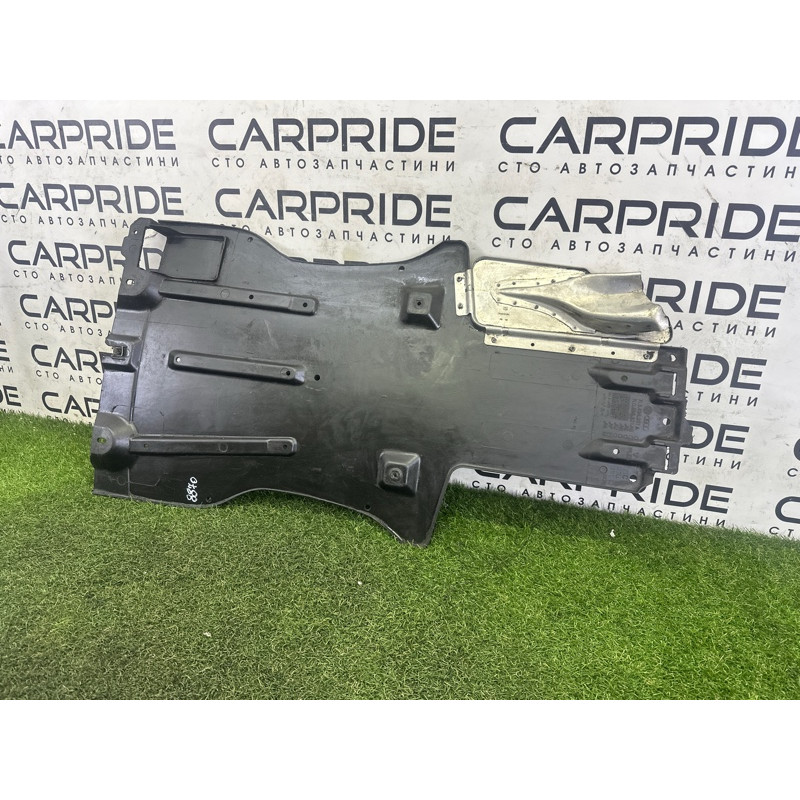 Защита днища (кузов и элементы) Volkswagen Touareg NF 2013 3.6 7P6825231C