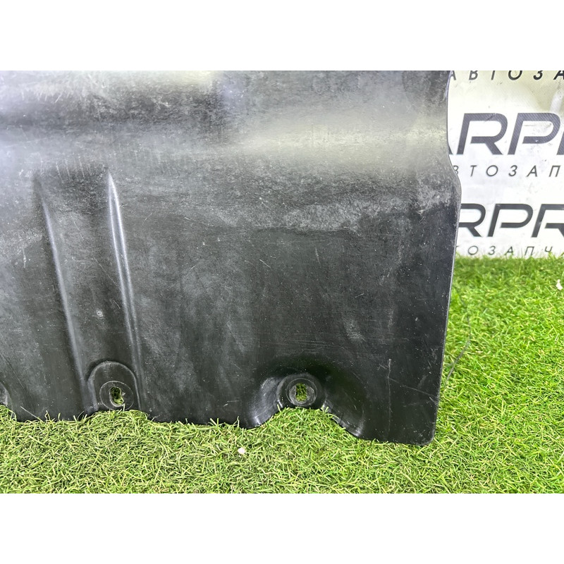 Защита двигателя (кузов и элементы) Volkswagen Touareg NF 2013 3.0 Hybrid 7P0825285