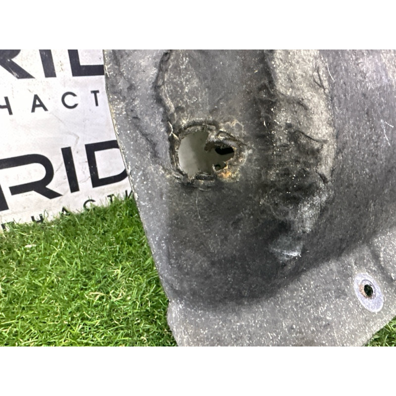 Защита днища (кузов и элементы) Jeep Grand Cherokee WK2 2014 3.0 Diesel 68037063AD