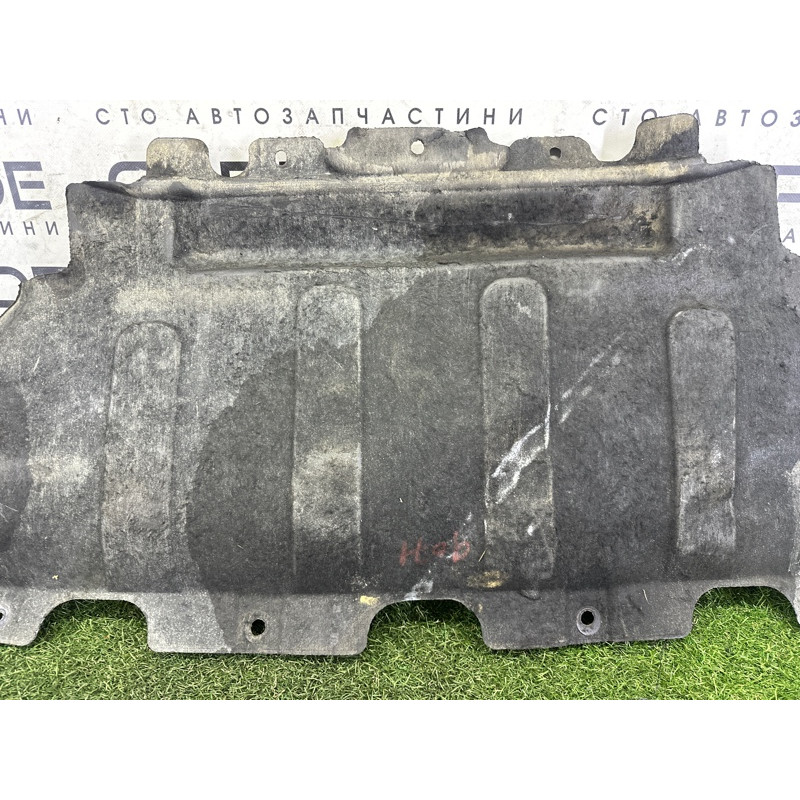 Защита днища (кузов и элементы) Jeep Grand Cherokee WK2 2014 3.0 Diesel 68037063AD