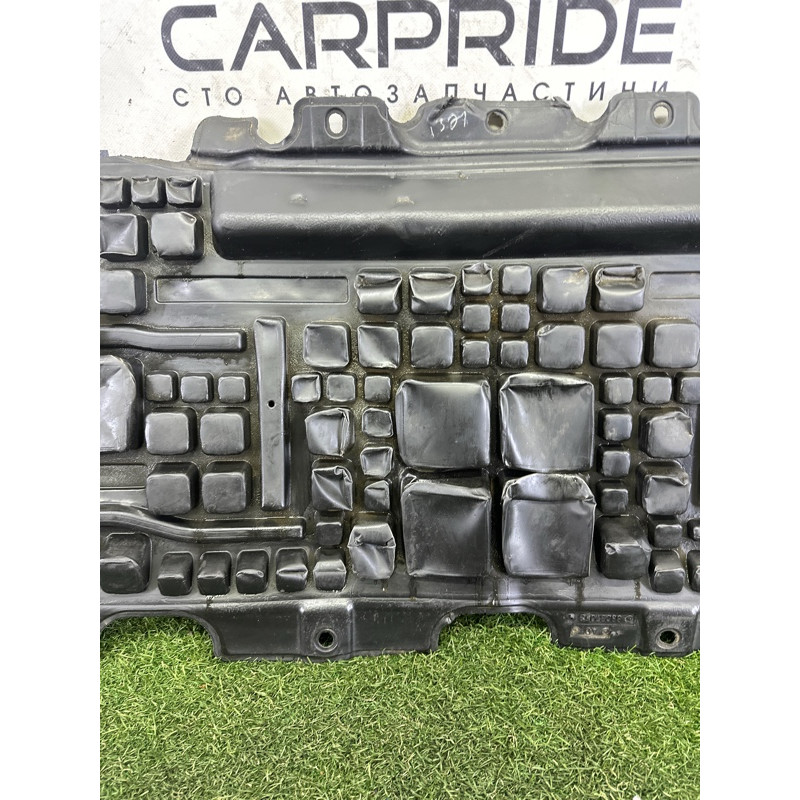 Защита днища (кузов и элементы) Jeep Grand Cherokee WK2 2014 3.0 Diesel 68037063AD