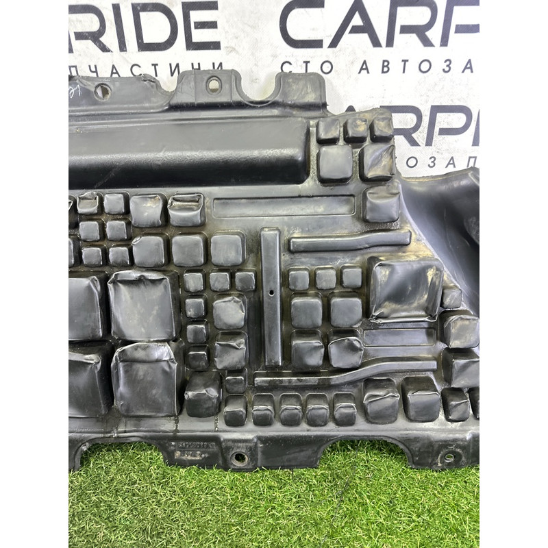 Защита днища (кузов и элементы) Jeep Grand Cherokee WK2 2014 3.0 Diesel 68037063AD