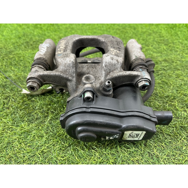 Суппорт тормозной (тормозная система) Jeep Compass MP 2018 2.4 068267352ab