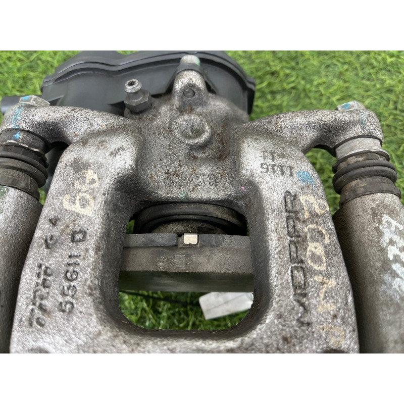 Суппорт тормозной (тормозная система) Jeep Compass MP 2018 2.4 068267352ab