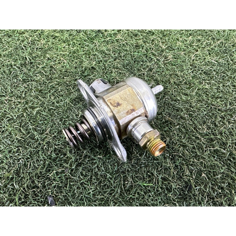 ТНВД (топливная система) AUDI A4 B9 2017 2.0 TFSI 06G127026D