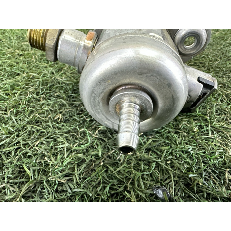 ТНВД (топливная система) AUDI A4 B9 2017 2.0 TFSI 06G127026D