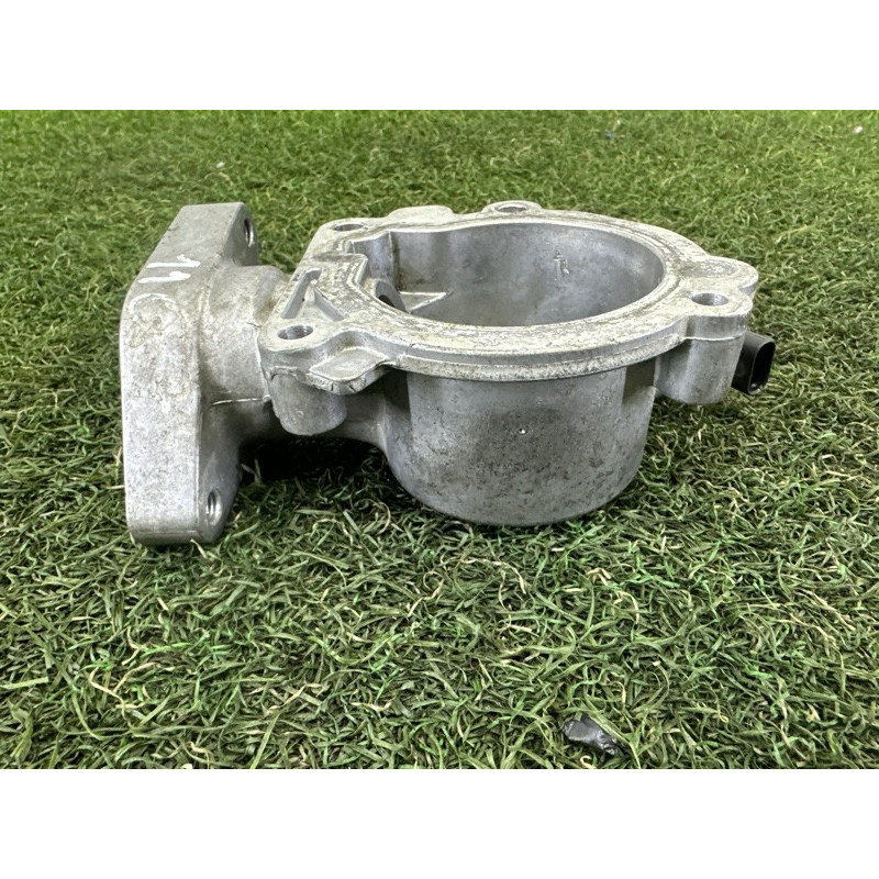 Кронштейн ТНВД (кронштейны двигателя) AUDI Q7 4M 2017 3.0 TFSi 06E103535D