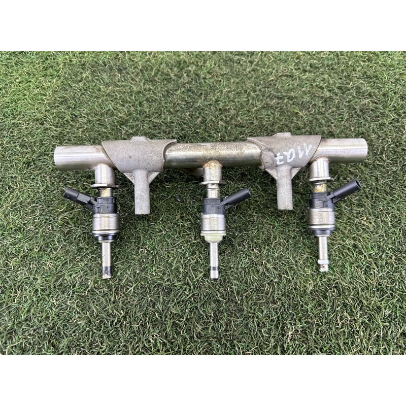 Топливная рампа (топливная система) AUDI Q7 4M 2017 3.0 TFSi 06E130090AJ