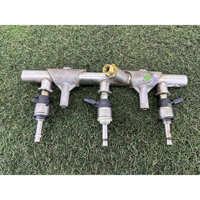 Топливная рампа (топливная система) AUDI Q7 4M 2017 3.0 TFSi 06E130090AJ