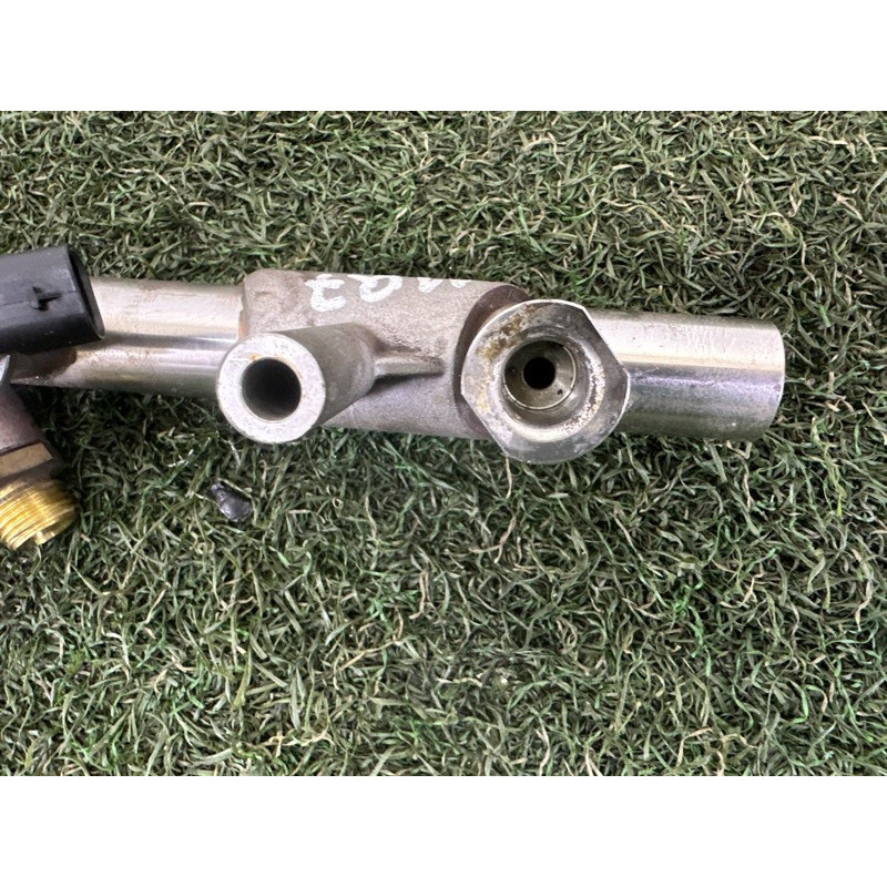 Топливная рампа (топливная система) AUDI Q7 4M 2017 3.0 TFSi 06E130090AJ