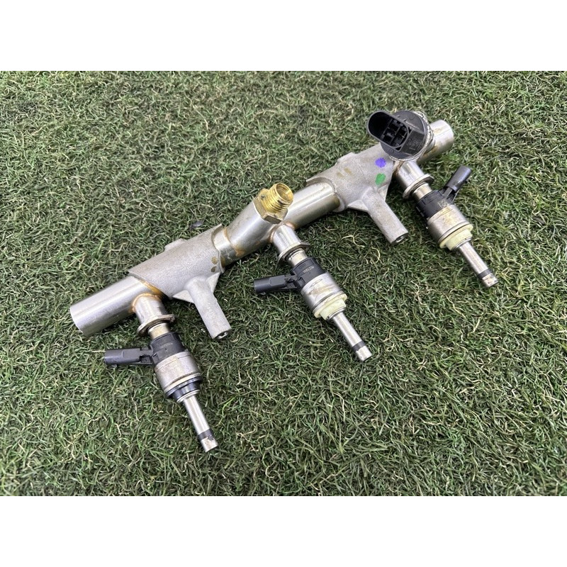 Топливная рампа (топливная система) AUDI Q7 4M 2017 3.0 TFSi 06E130089AF