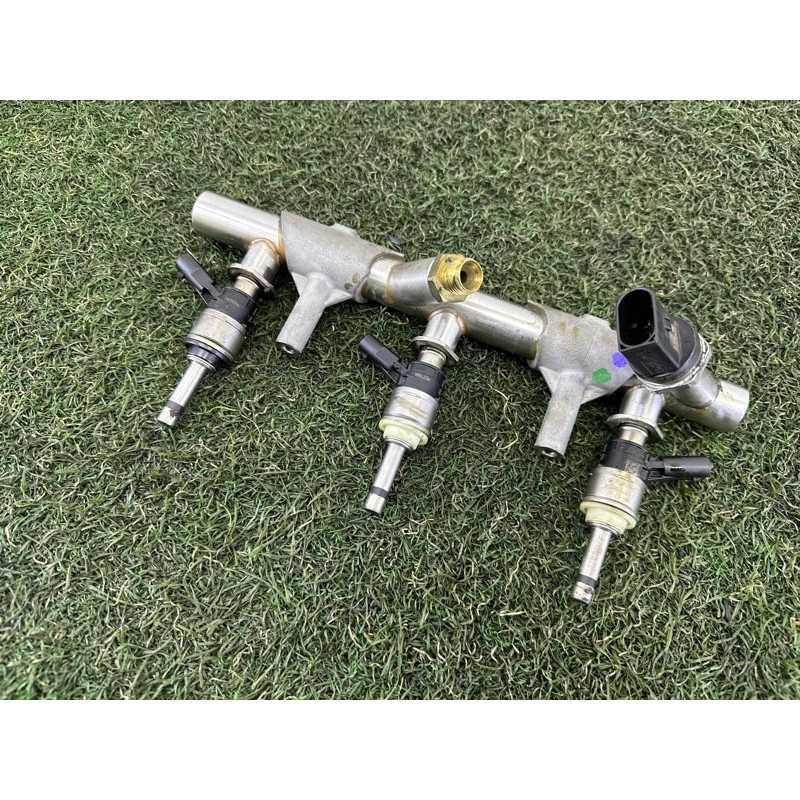 Топливная рампа (топливная система) AUDI Q7 4M 2017 3.0 TFSi 06E130089AF