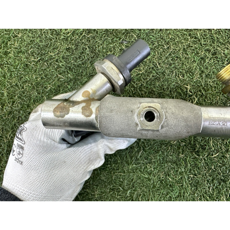 Топливная рампа (топливная система) AUDI Q7 4M 2017 3.0 TFSi 06E130089AF