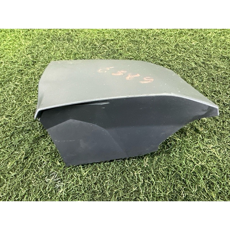 Накладка на крыло (кузов и элементы) LAND ROVER Range Rover Evoque L538 2016 2.0 LR035399