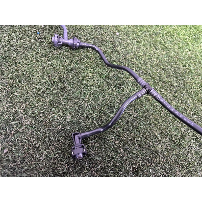 Трубка системы охлаждения (система охлаждения) AUDI A4 B9 2017 2.0 TFSI 8W0121081AN