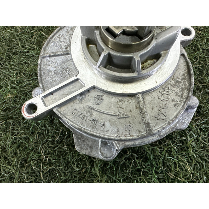 Вакуумный насос (тормозная система) AUDI Q7 4M 2017 3.0 TFSi 06E145100Q