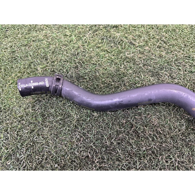 Шланг (система охлаждения) LAND ROVER Range Rover L405 2016 5.0 LR048081