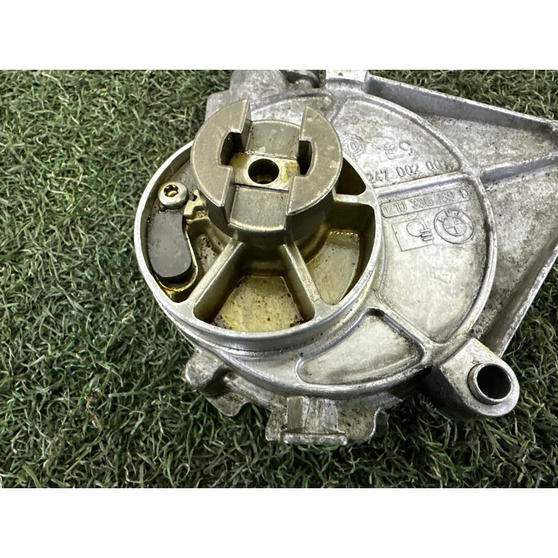 Вакуумный насос (тормозная система) BMW X1 E84 2014 2.0 11667640279