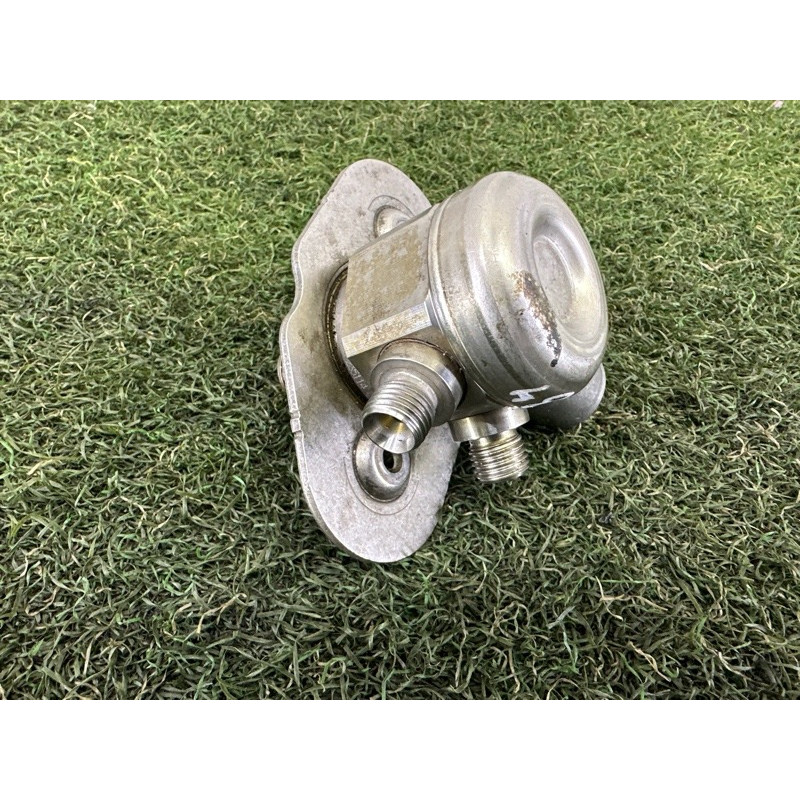 ТНВД (топливная система) BMW X1 E84 2014 2.0 13518604229