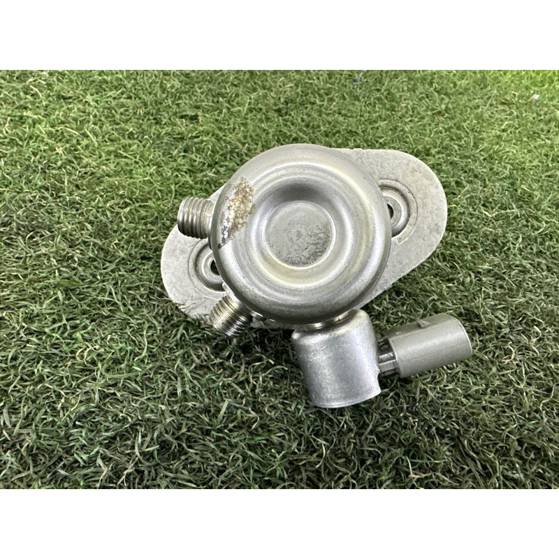 ТНВД (топливная система) BMW X1 E84 2014 2.0 13518604229