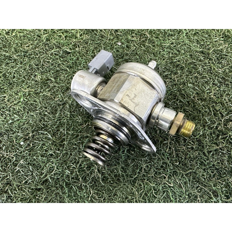 ТНВД (топливная система) AUDI A3 8V 2016 1.8 CNSB 06K127026C