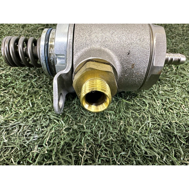 ТНВД (топливная система) AUDI A4 B8 2010 2.0 CAEB 06J127025L