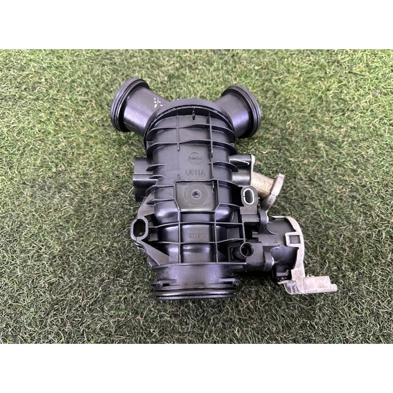 Дроссельная заслонка (электрика двигателя) LAND ROVER RANGE ROVER Sport L494 2016 3.0 Diesel LR078546