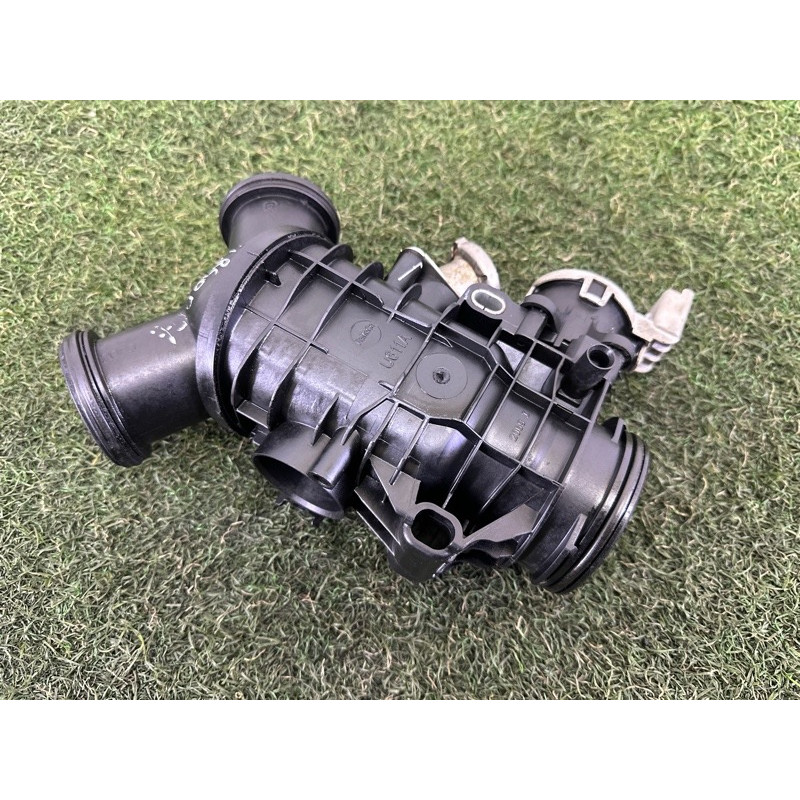 Дроссельная заслонка (электрика двигателя) LAND ROVER RANGE ROVER Sport L494 2016 3.0 Diesel LR078546