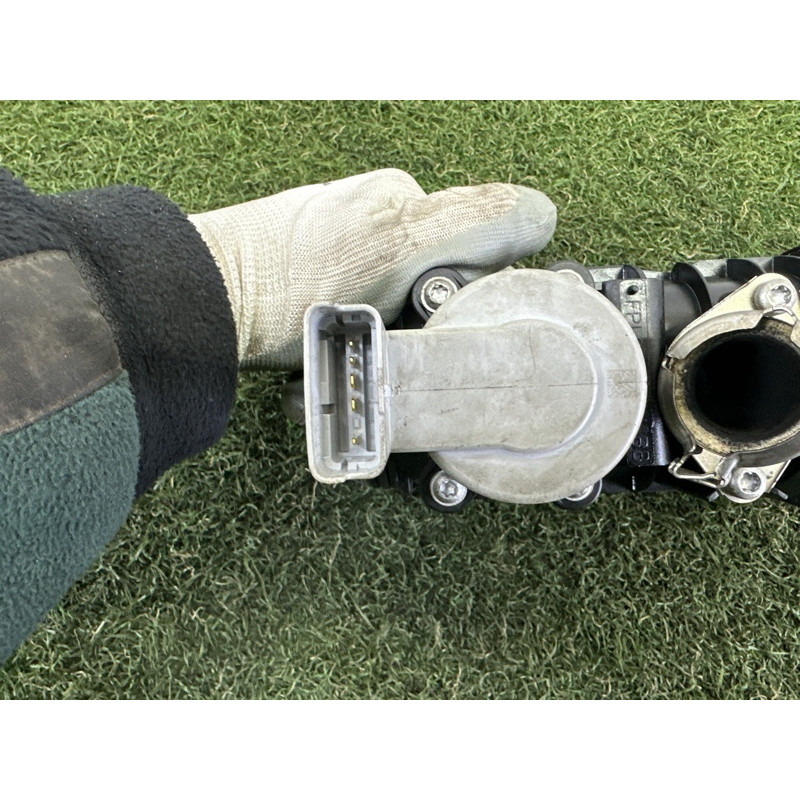 Дроссельная заслонка (электрика двигателя) LAND ROVER RANGE ROVER Sport L494 2016 3.0 Diesel LR078546