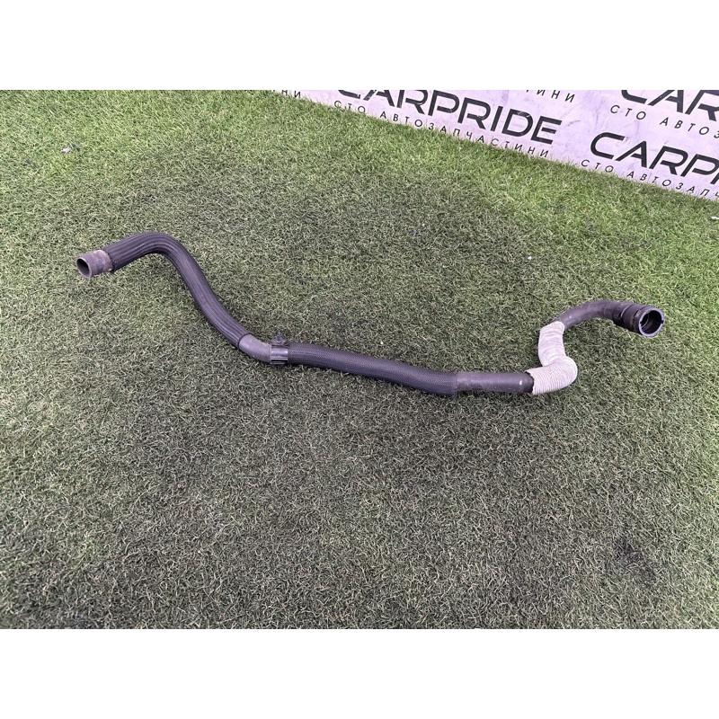 Патрубок (система охлаждения) LAND ROVER Range Rover Evoque L538 2016 2.0 LR054981