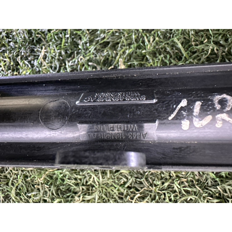 Трубка системы охлаждения (система охлаждения) LAND ROVER Range Rover L405 2016 5.0 LR087559