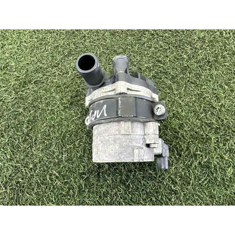 Помпа электрическая (электрика) Volkswagen Touareg NF 2012 3.0 Hybrid CGFA 7P0965567